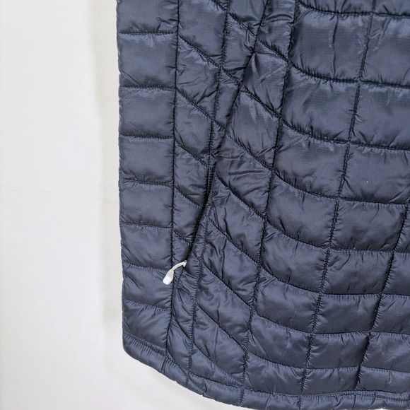 The North Face Thermoball Puffer Vest Men Large Navy Blue Quilted Gorpcore - Picture 6 of 13